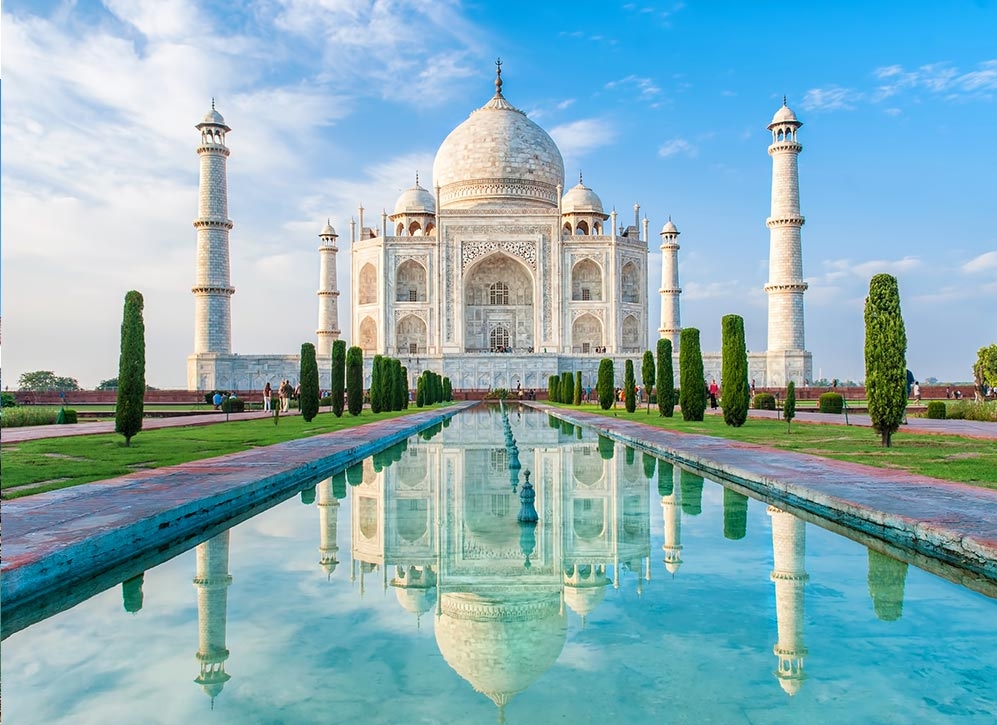 The Best Things to See and Do in and Around Agra